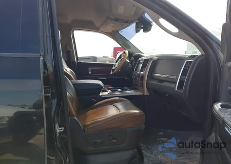 2013 Ram 2500 Laramie Longhorn z USA, uszkodzony, nr VIN 3C6UR5PL8DG533758